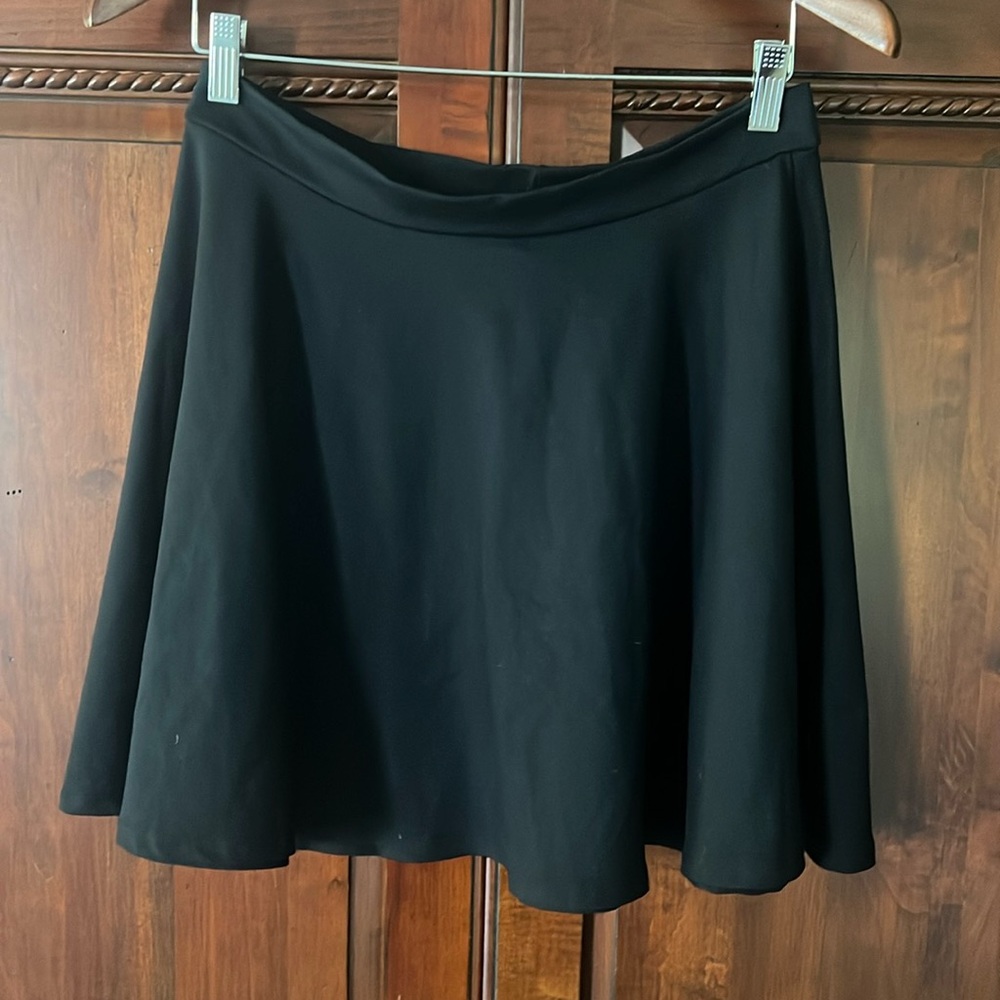 Bebe Flared Circle Skirt Size L